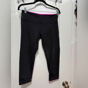 Lululemon Ankle Length Reversible Leggings sonic pink black women’s 8 Capri gorp